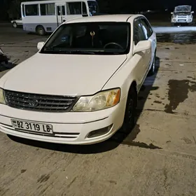 Toyota Avalon 2000