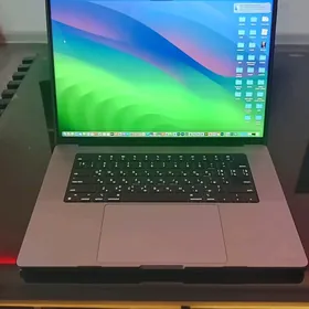 MacBook M1 PRO