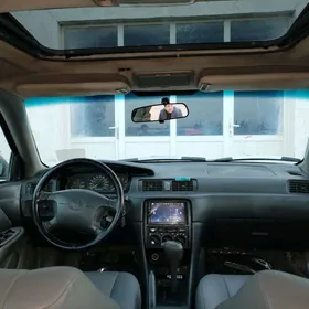 Toyota Camry 1997