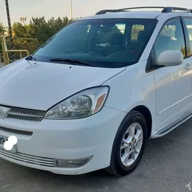 Toyota Sienna 2004