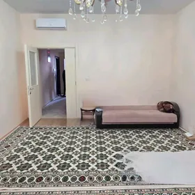 Mir 8/4 öňküden 3 et, 2 kom