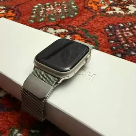 Apple Watch 8
