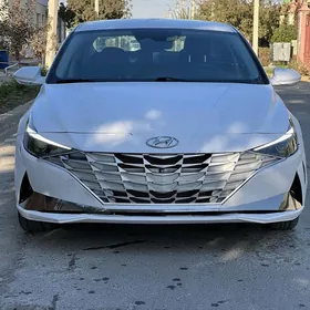 Hyundai Elantra 2021