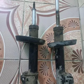 amortyzator 1.8 Zafira yeketek