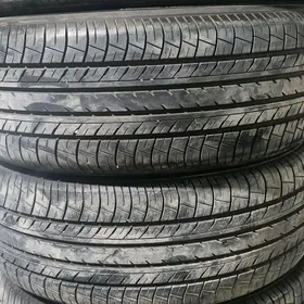 Yokohama 215 55 17 4şt