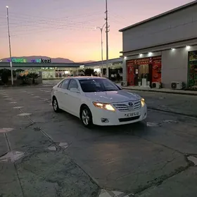 Toyota Camry 2010