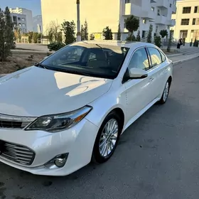 Toyota Avalon 2013