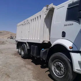 Ford Cargo 3535D 2011