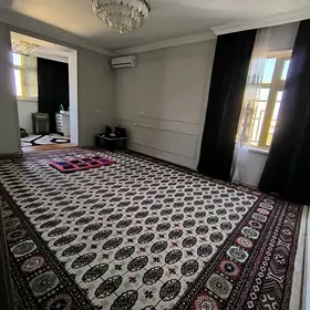 Ylham alleyada komnat