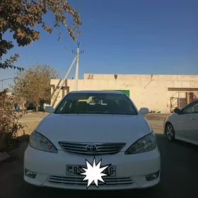 Toyota Camry 2005