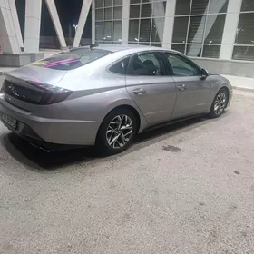 Hyundai Sonata 2020