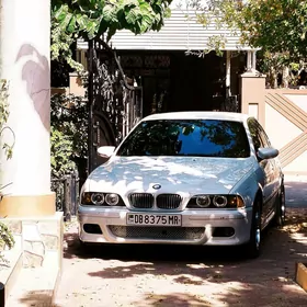BMW 528 2001