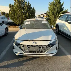 Hyundai Elantra 2023