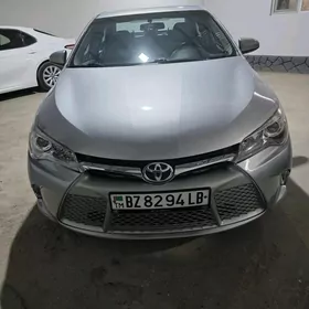 Toyota Camry 2016