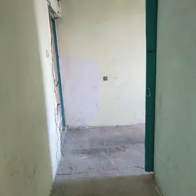 1 komnat eýesinden satlyk jaý