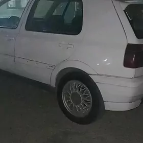 Volkswagen Golf 1993