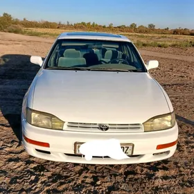 Toyota Camry 1992