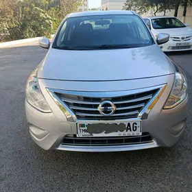 Nissan Versa 2017