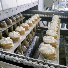 Marožny buz gaýmak önümçilik