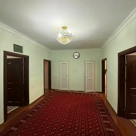 Mir7 kwadrat prihozka