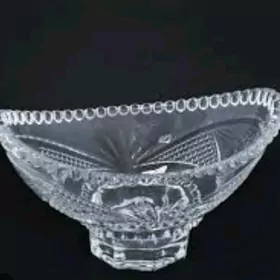 Хрустальная конфетница