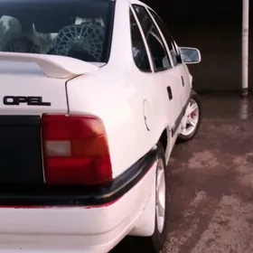 Opel Vectra 1992