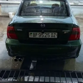 Opel Vectra 2001