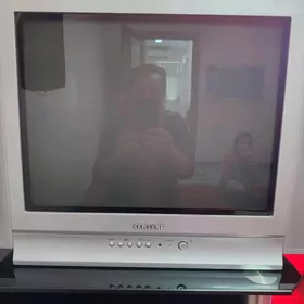 Samsung TV podstwkasy bilen