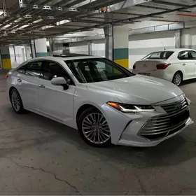 Toyota Avalon 2021