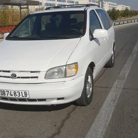 Toyota Sienna 2001