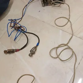 akkumulýatora zarýat berýän