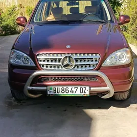 Mercedes-Benz M-Class 1998