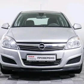 Opel Astra 2010