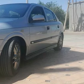 Opel Astra 2002