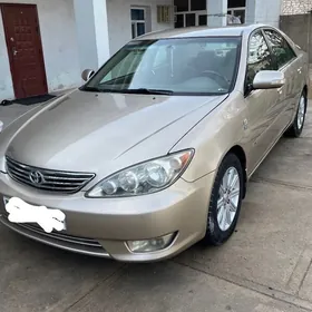 Toyota Camry 2005