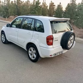Toyota RAV4 2005
