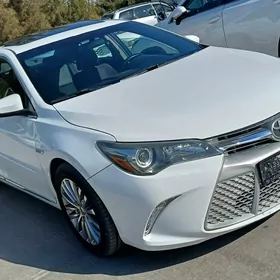 Toyota Camry 2016