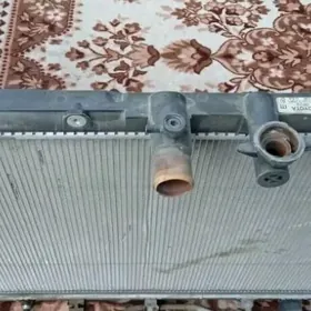 родиятор   тайота  хейландер