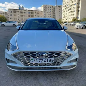 Hyundai Sonata 2021