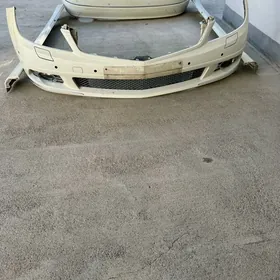 w 204 mersedes bampera