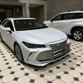 Toyota Avalon 2019