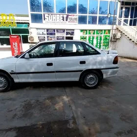 Opel Astra 1992