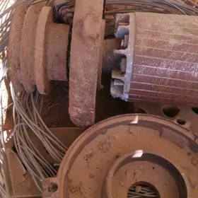 elektro dwigatel korps