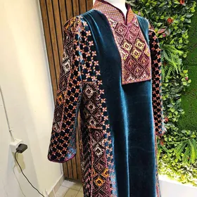 tikinçilige komekçi gerek