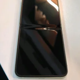 Самсунг Flip6