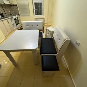 kuhniya ucin stol stul