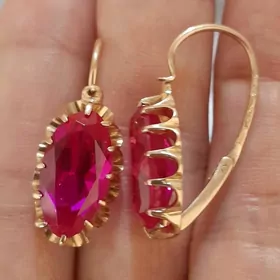 gyzyl gulakhalka ROSSISKIY