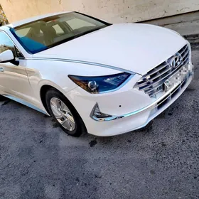 Hyundai Sonata 2020