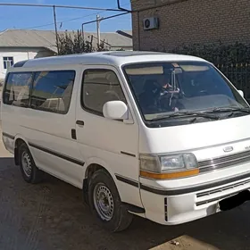 Toyota Hiace 1993