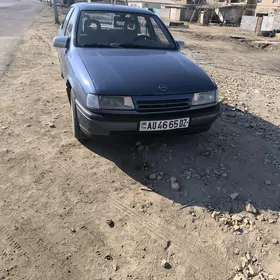 Opel Vectra 1989